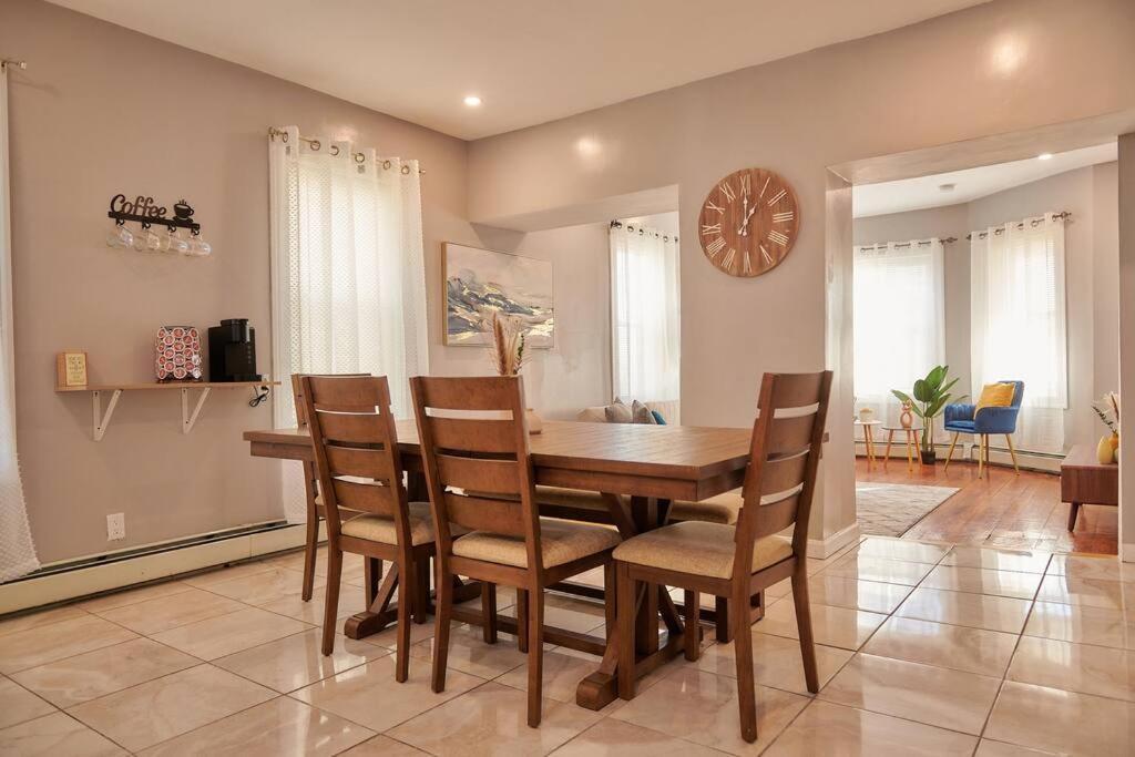 Cozy Apartment 1St 10Min Walk Downtown And City View Providence Kültér fotó
