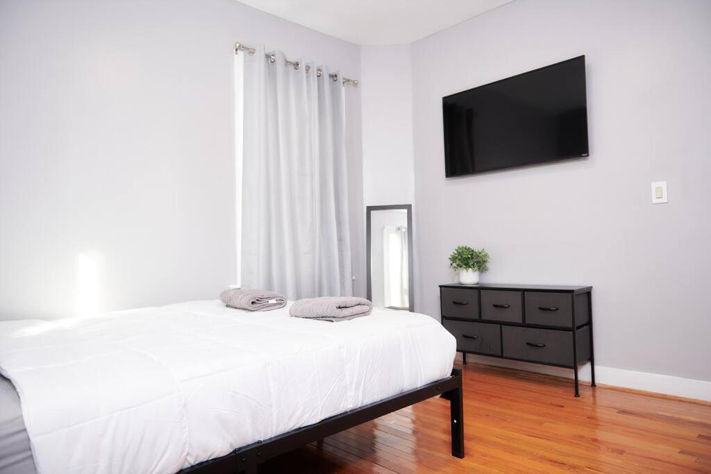 Cozy Apartment 1St 10Min Walk Downtown And City View Providence Kültér fotó