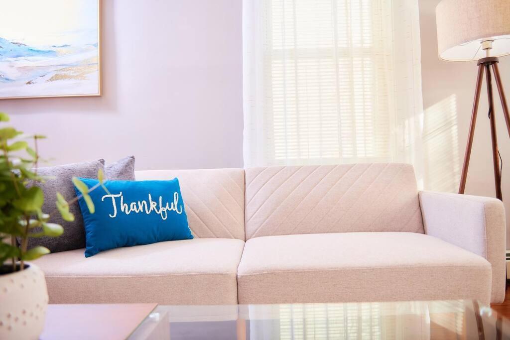 Cozy Apartment 1St 10Min Walk Downtown And City View Providence Kültér fotó