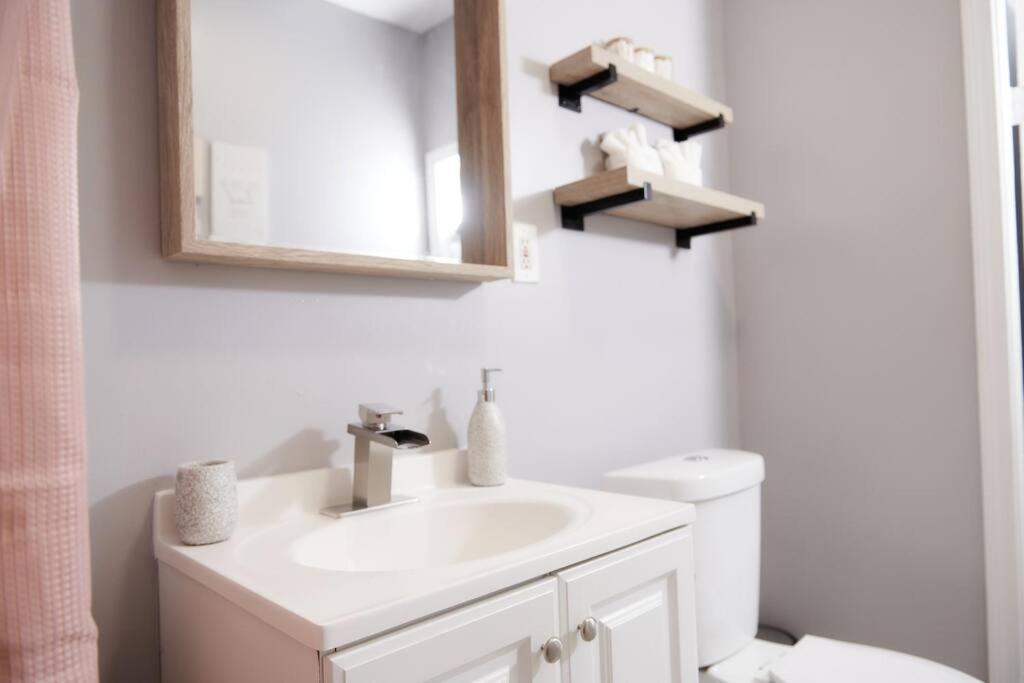 Cozy Apartment 1St 10Min Walk Downtown And City View Providence Kültér fotó